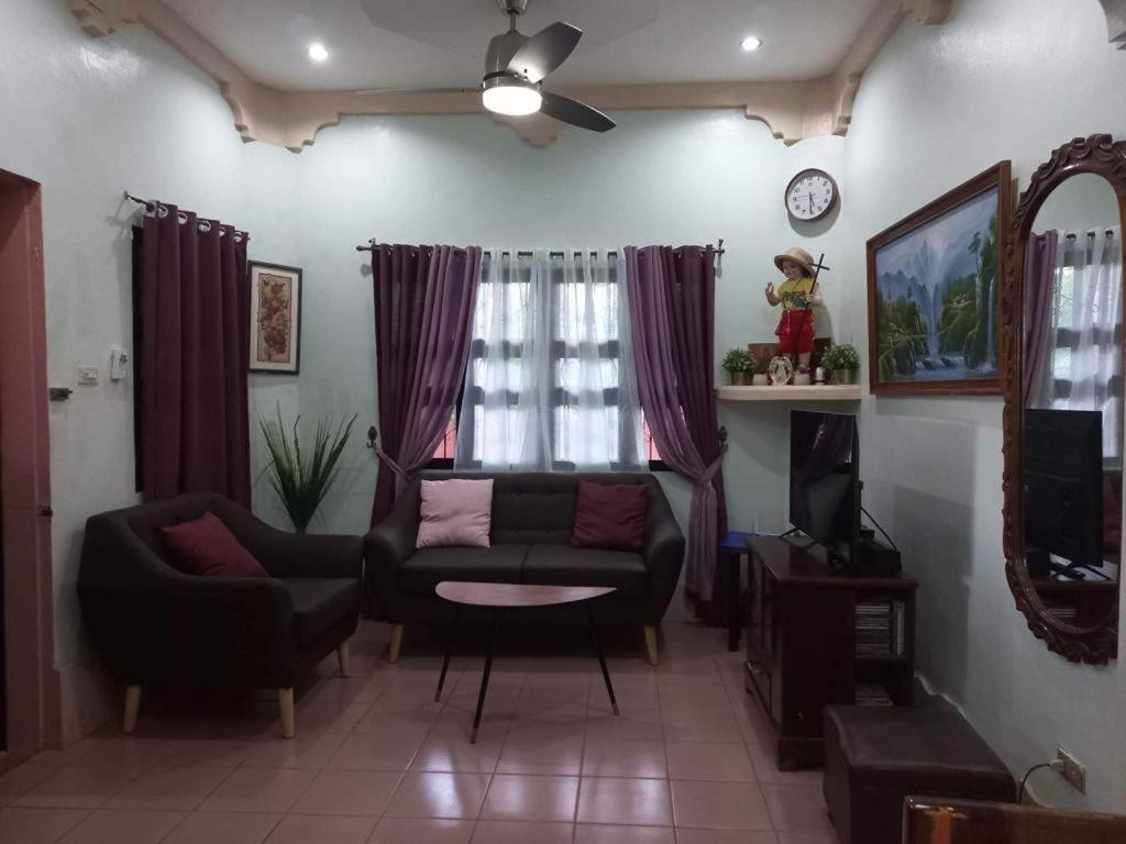 Homestay Cabrera Exgreen Bamboo Guimaras Nueva Valencia